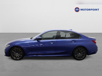 Used BMW 3 Series 2021 for sale - 77334130: Photo