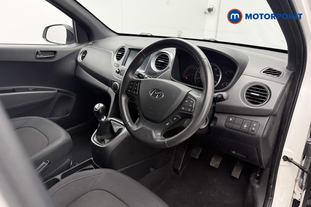 Used Hyundai i10 2018 for sale - 76782747: Photo 14