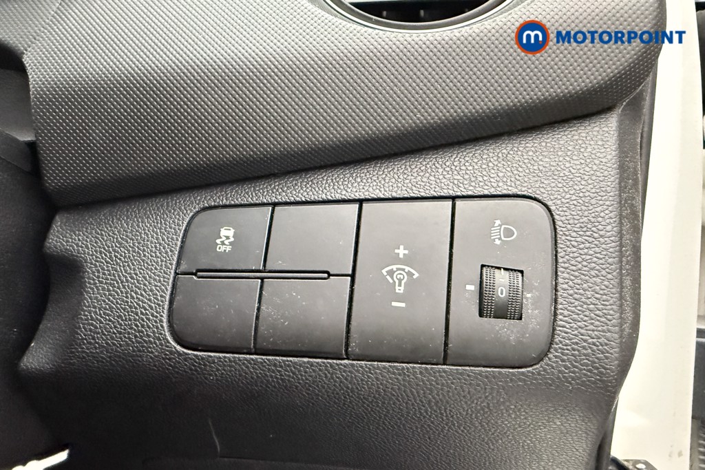 Used Hyundai i10 2018 for sale - 76782747: Photo 23