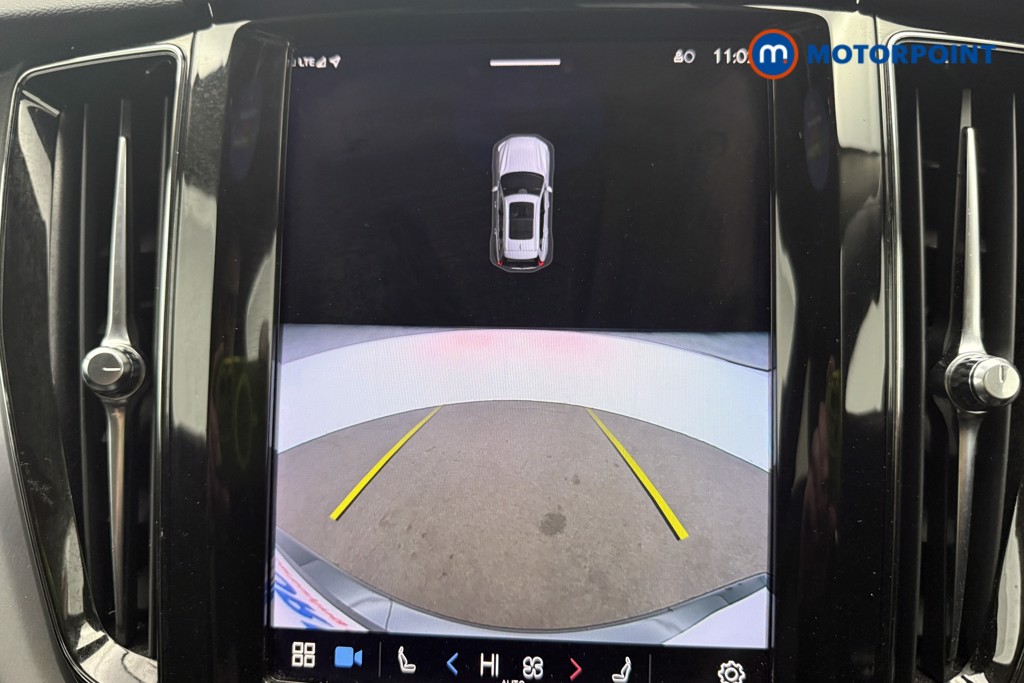 Used Volvo XC60 2022 for sale - 77069459: Photo 11