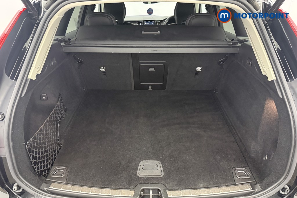 Used Volvo XC60 2022 for sale - 77069459: Photo 32