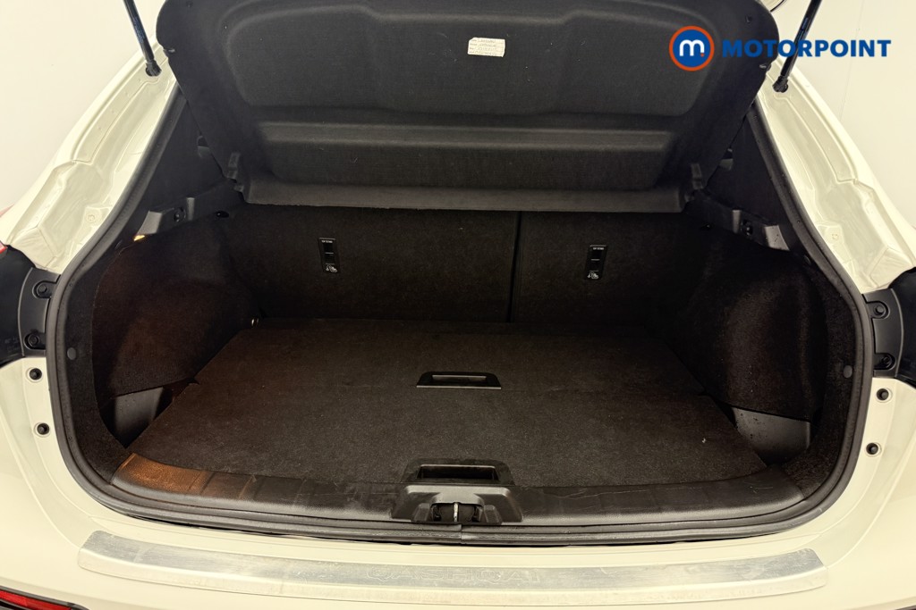 Used Nissan Qashqai 2018 for sale - 76557677: Photo 16