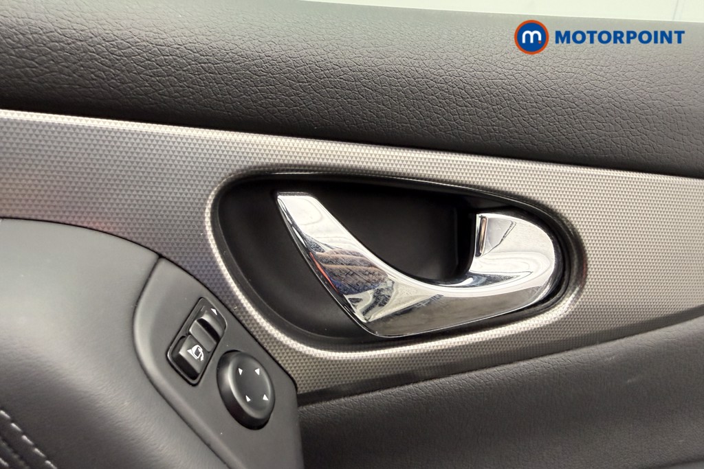 Used Nissan Qashqai 2018 for sale - 76557677: Photo 9