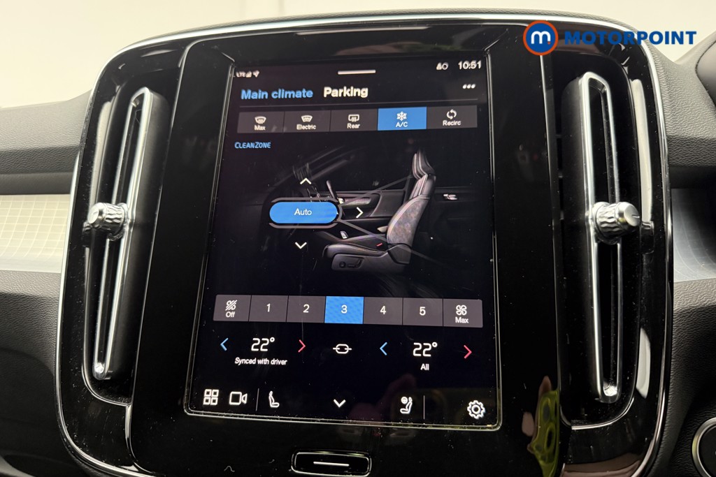 Used Volvo XC40 2024 for sale - 76641270: Photo 21