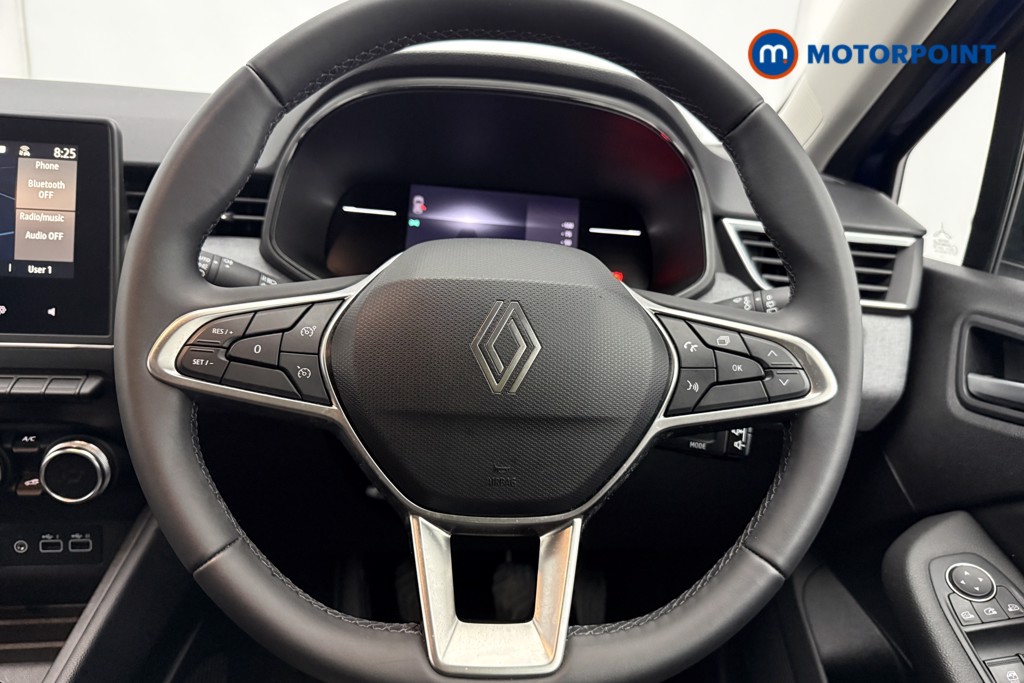 Used Renault Clio 2024 for sale - 76905585: Photo 13