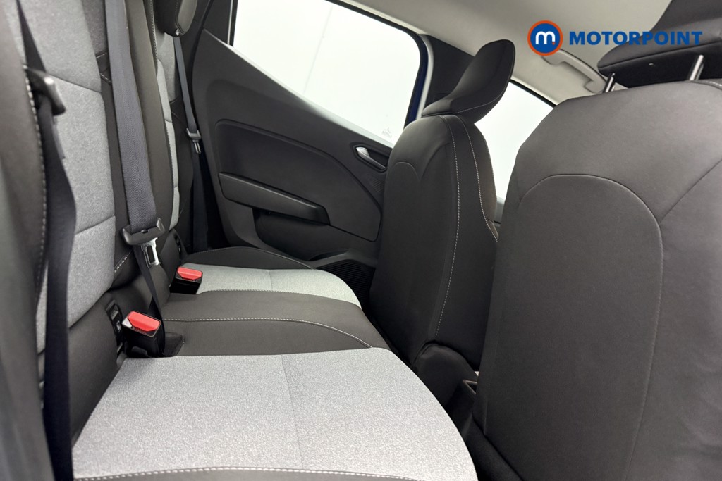 Used Renault Clio 2024 for sale - 76905585: Photo 17