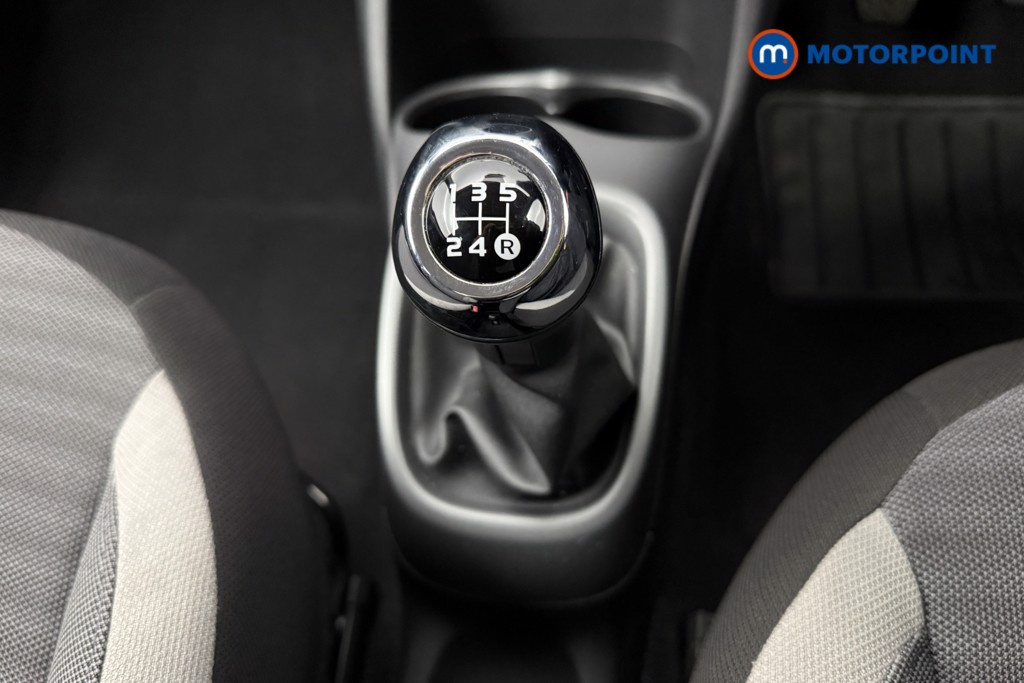 Used Toyota AYGO 2020 for sale - 76402829: Photo 14