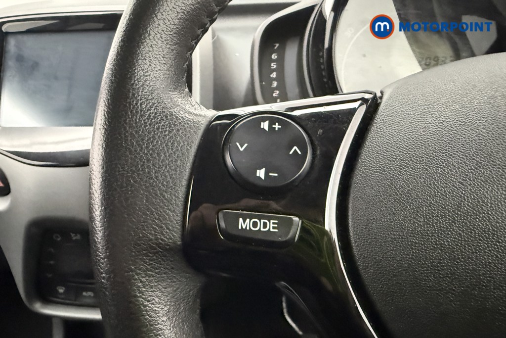 Used Toyota AYGO 2020 for sale - 76402829: Photo 21