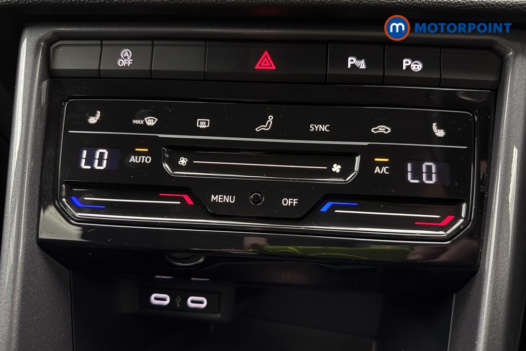 Used Volkswagen T-Roc 2022 for sale - 76603584: Photo 15