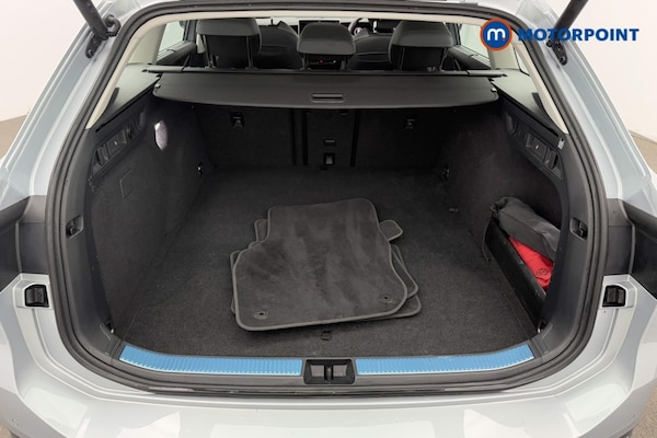 Used Volkswagen Passat 2025 for sale - 76290917: Photo 13