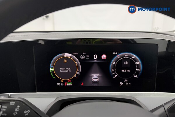 Used Volkswagen Passat 2025 for sale - 76290917: Photo 17