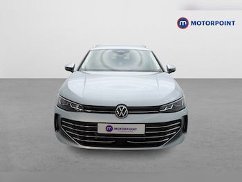 Used Volkswagen Passat 2025 for sale - 76290917: Photo 2
