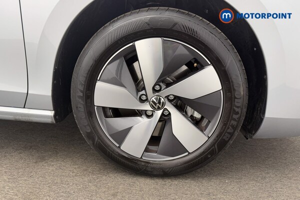 Used Volkswagen Passat 2025 for sale - 76290917: Photo 31