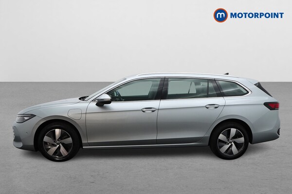 Used Volkswagen Passat 2025 for sale - 76290917: Photo 4