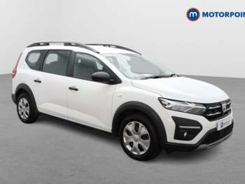 2022 - 1.0 TCe Essential 5dr