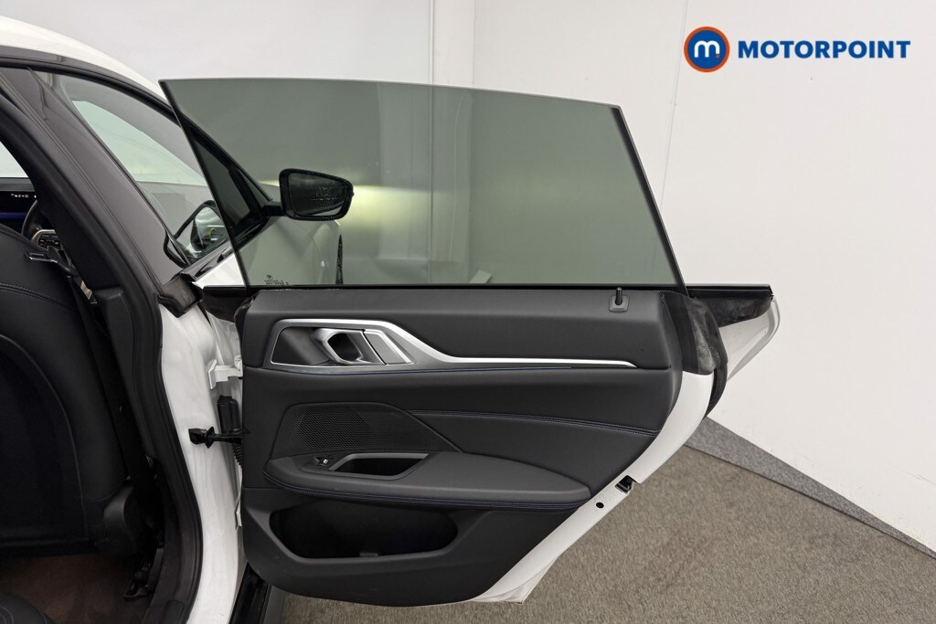 Used BMW i4 2022 for sale - 77590990: Photo 25