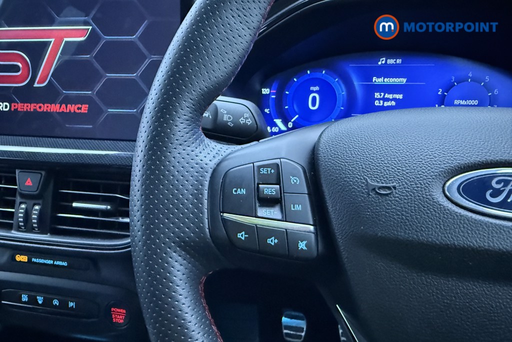 Used Ford Focus 2023 for sale - 76905604: Photo 16