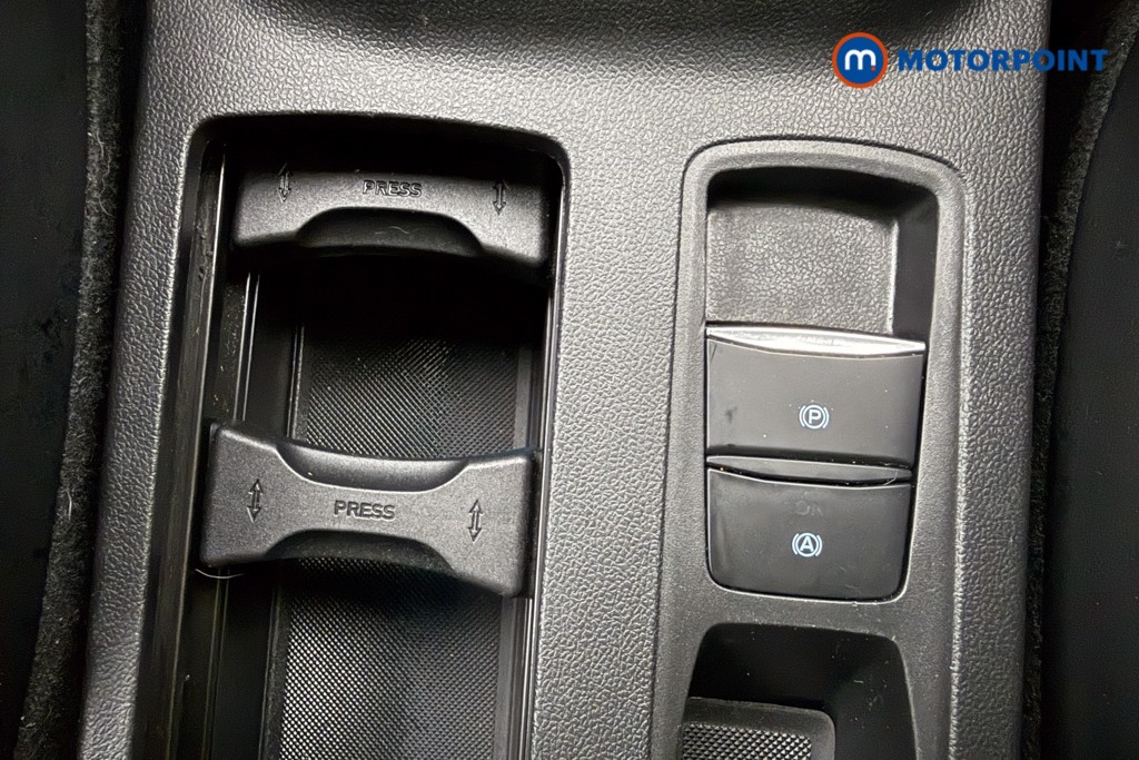 Used Ford Focus 2023 for sale - 76905604: Photo 24