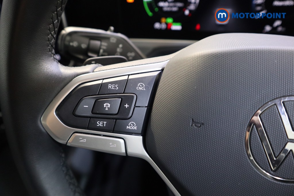 Used Volkswagen Passat 2025 for sale - 76862627: Photo 11