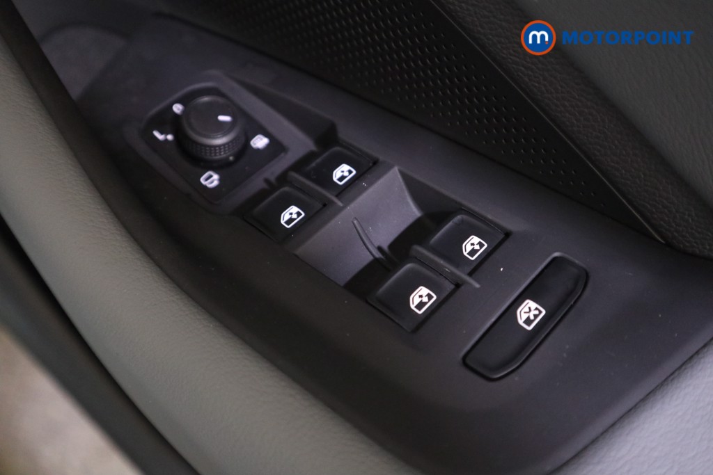 Used Volkswagen Passat 2025 for sale - 76862627: Photo 18