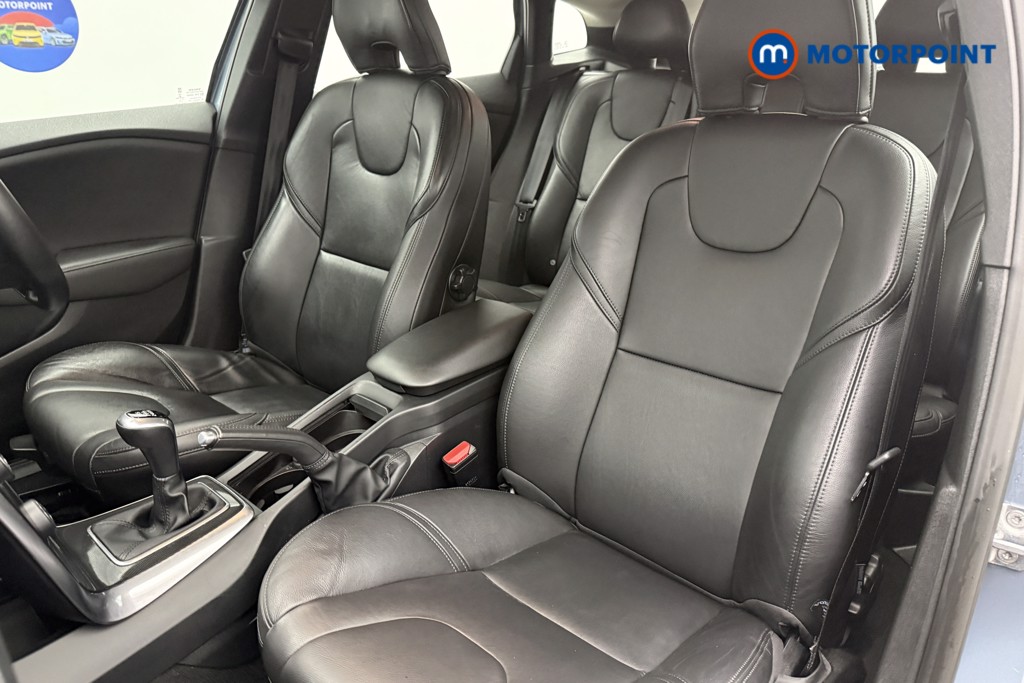 Used Volvo V40 2019 for sale - 76972141: Photo 11