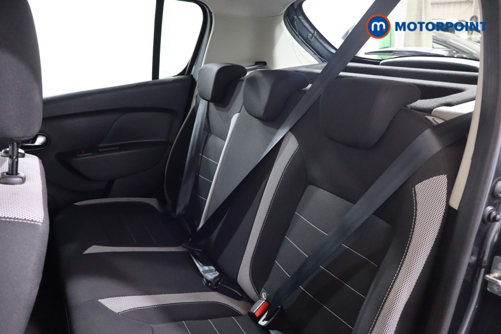 Used Dacia Sandero Stepway 2020 for sale - 76758337: Photo 30