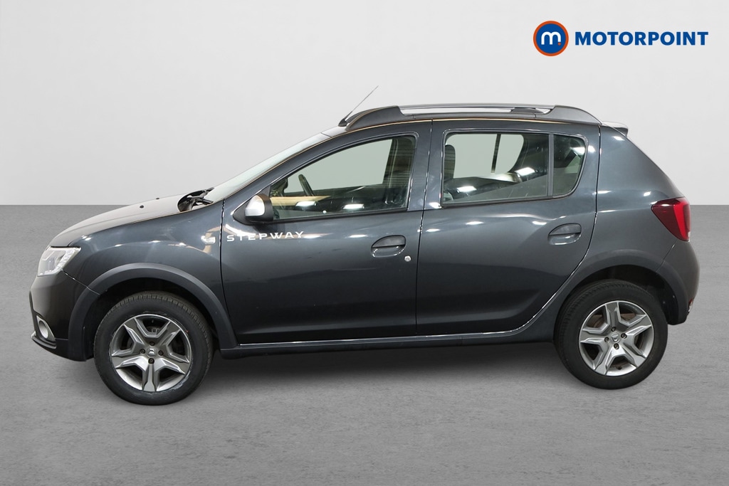 Used Dacia Sandero Stepway 2020 for sale - 76758337: Photo 4
