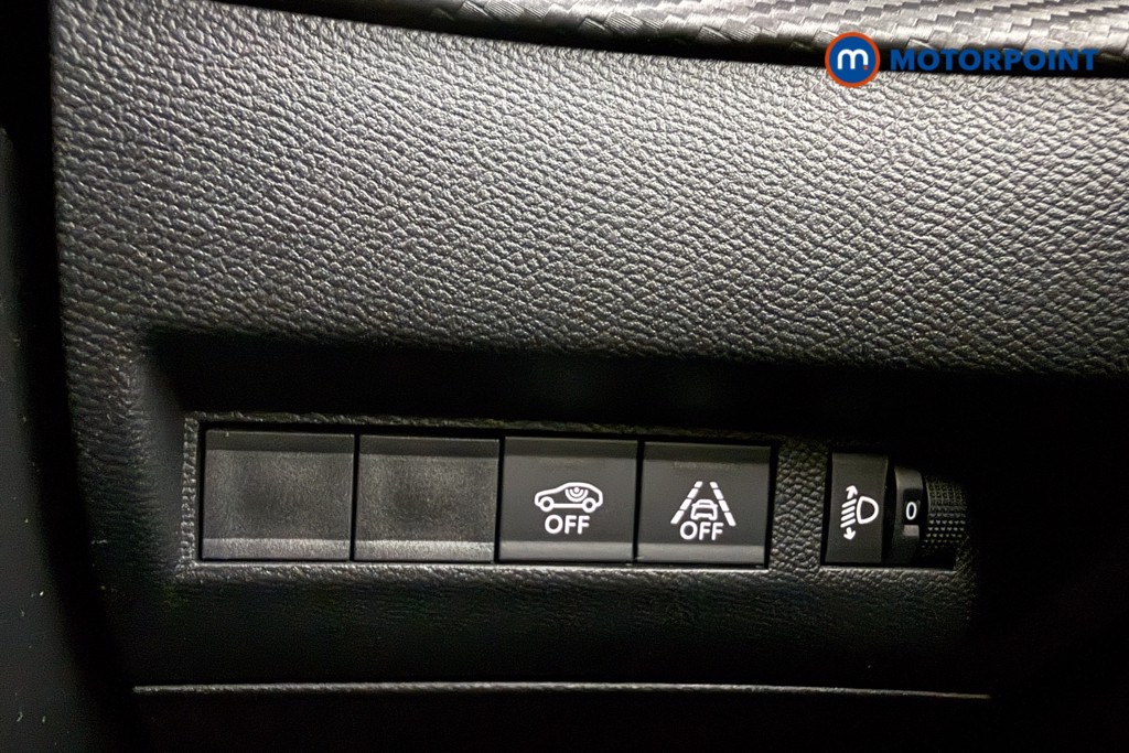 Used Peugeot 2008 2022 for sale - 76330265: Photo 25