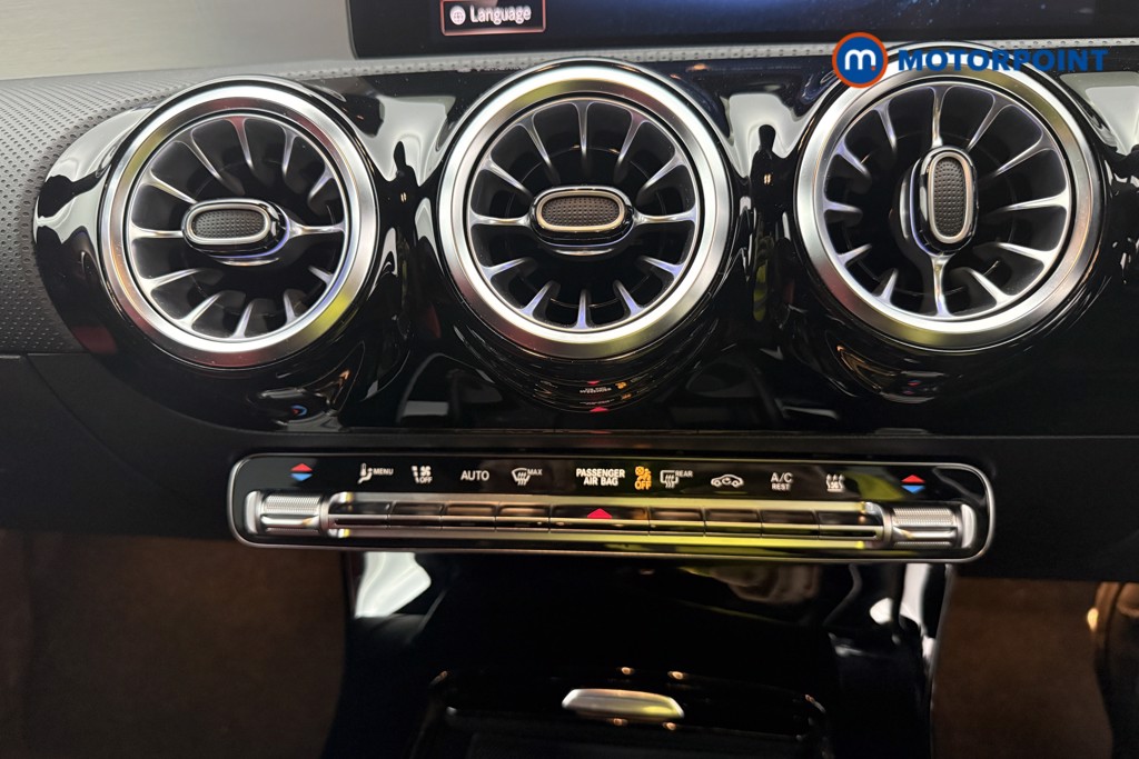 Used Mercedes-Benz CLA 2022 for sale - 76862820: Photo 35