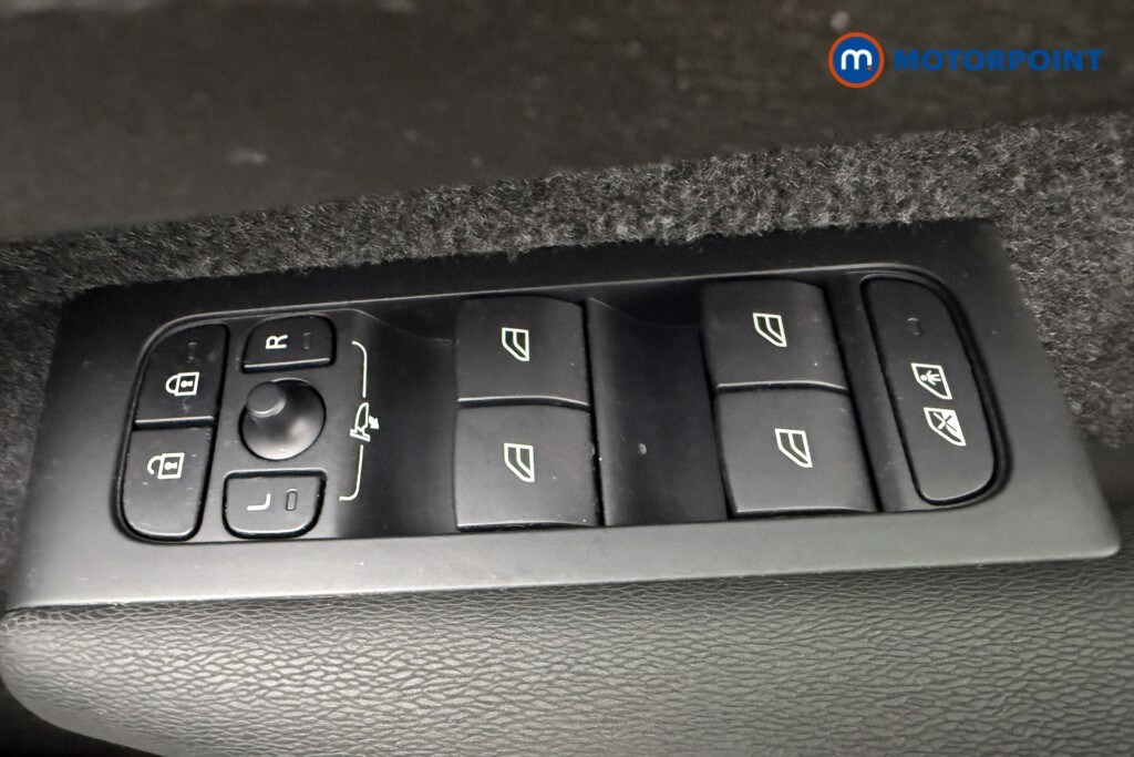 Used Volvo XC40 2023 for sale - 77604450: Photo 27