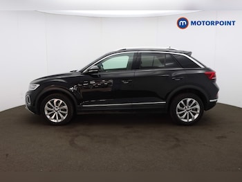 Used Volkswagen T-Roc 2023 for sale - 79594982: Photo