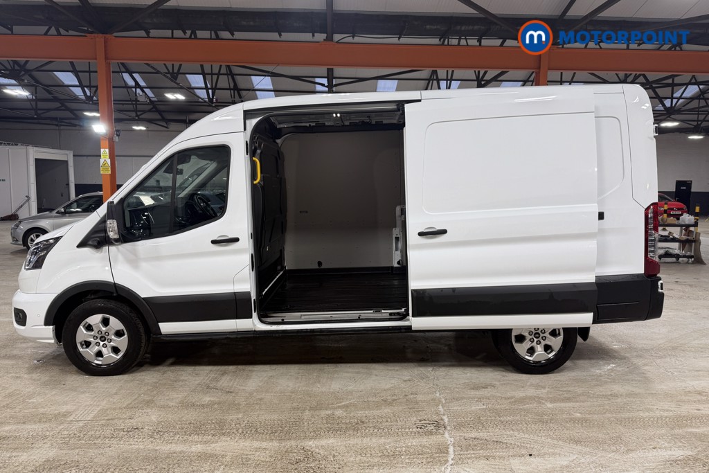Used Ford Transit 2024 for sale - 77649161: Photo 8