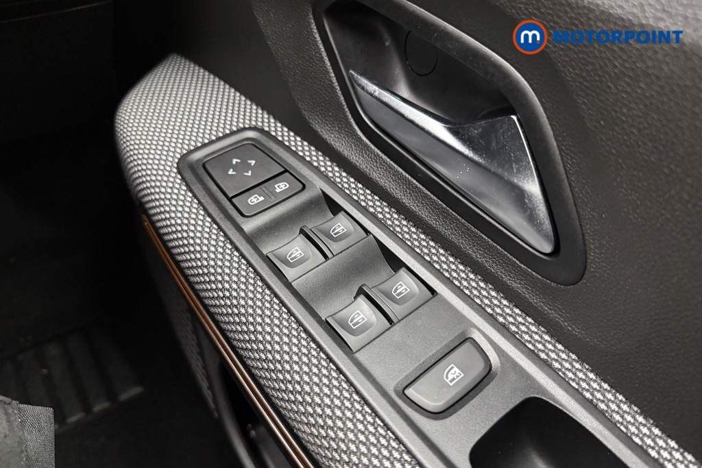 Used Dacia Sandero Stepway 2022 for sale - 76491380: Photo 25