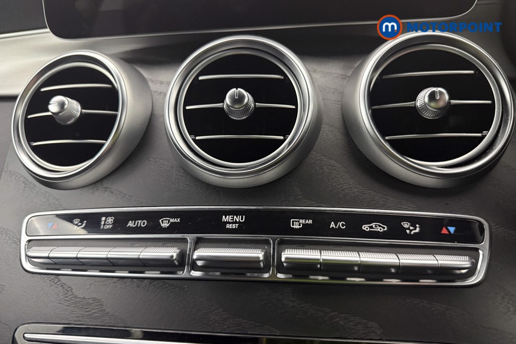 Used Mercedes-Benz GLC 2022 for sale - 76322619: Photo 24