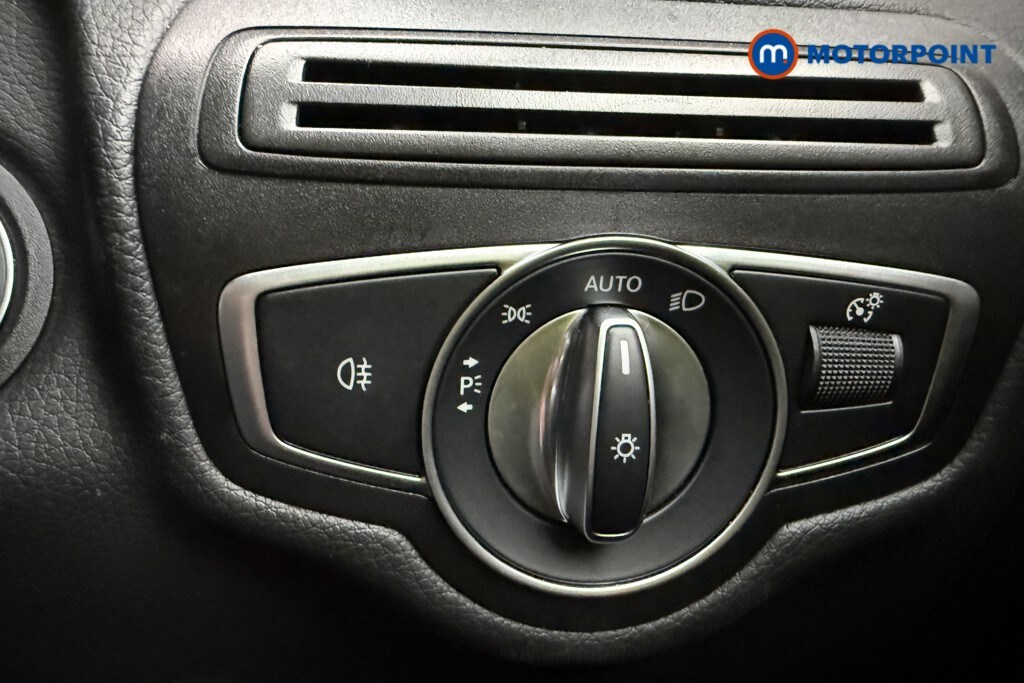 Used Mercedes-Benz GLC 2022 for sale - 76322619: Photo 25