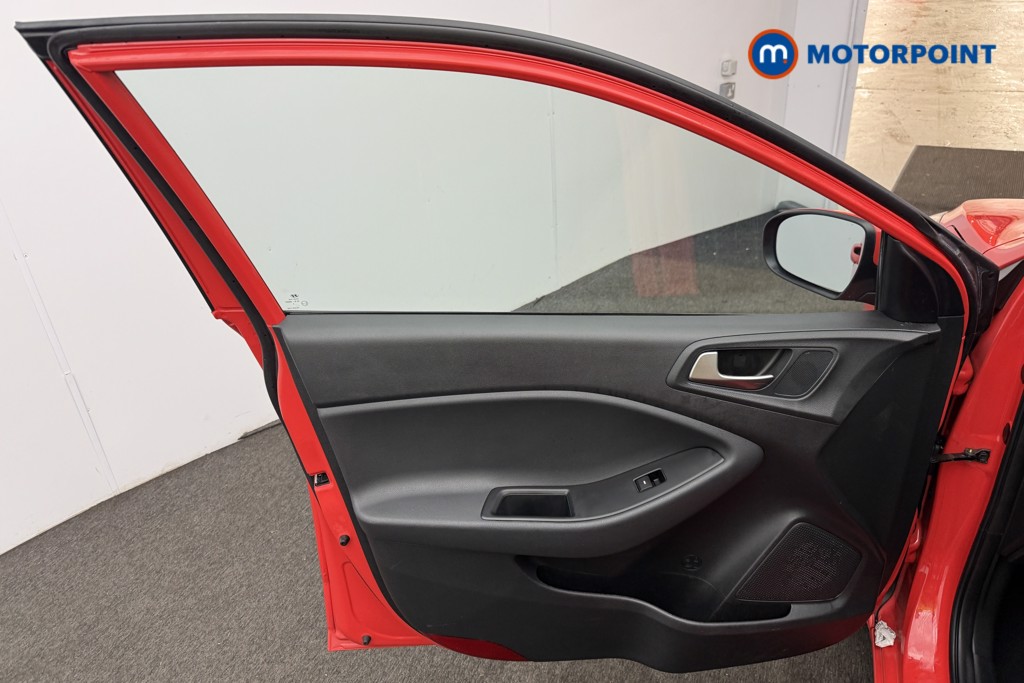 Used Hyundai i20 2018 for sale - 76127784: Photo 12