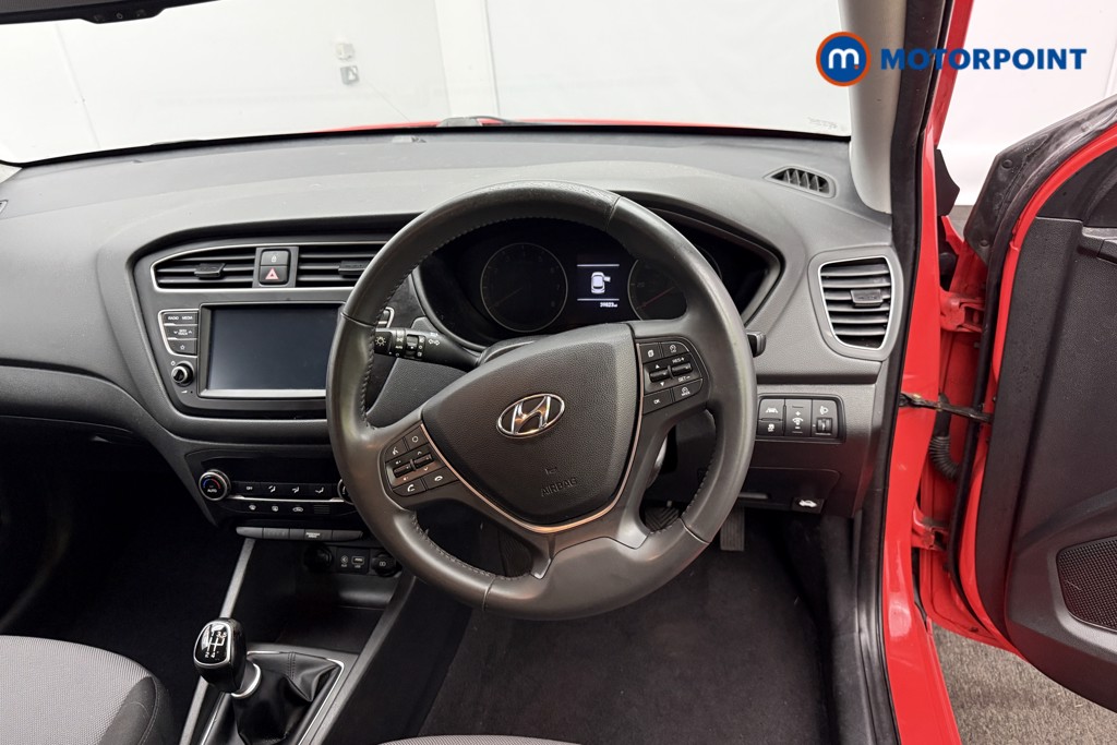 Used Hyundai i20 2018 for sale - 76127784: Photo 21