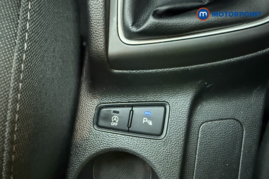 Used Hyundai i20 2018 for sale - 76127784: Photo 25