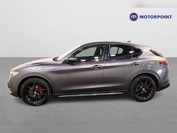 Used Alfa Romeo Stelvio 2020 for sale - 76508521: Photo