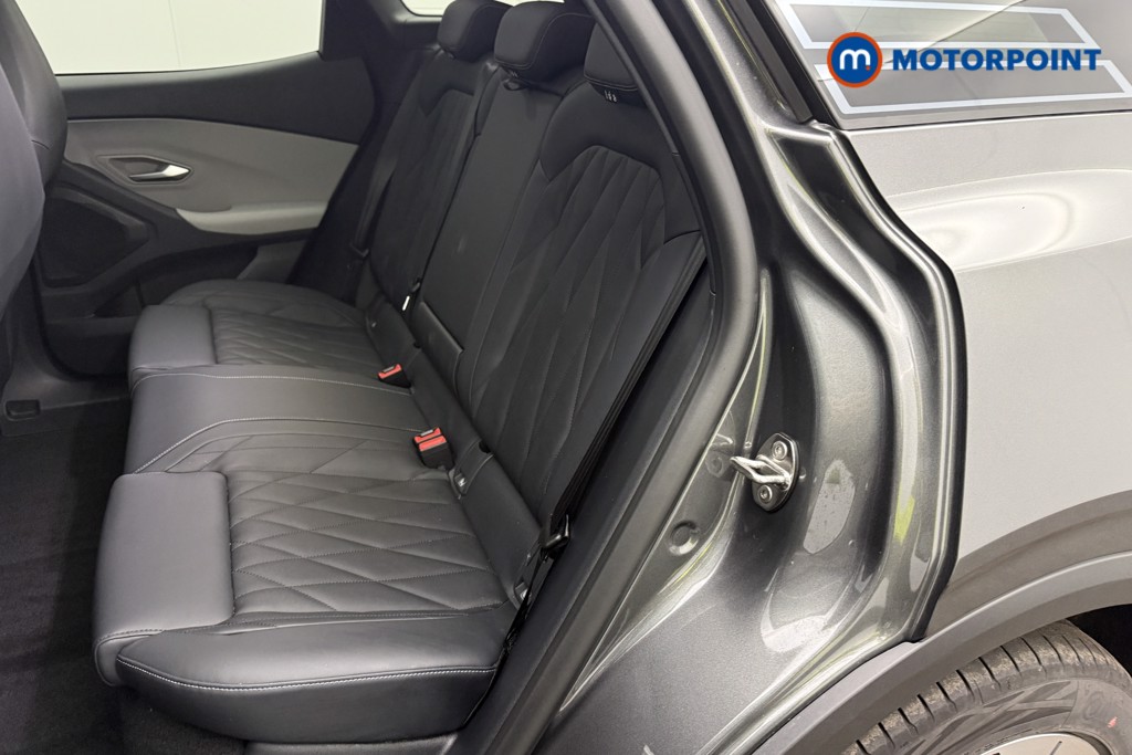 Used Ford Explorer 2025 for sale - 76862605: Photo 14