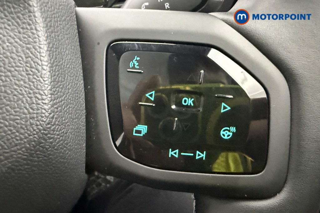 Used Ford Explorer 2025 for sale - 76862605: Photo 40