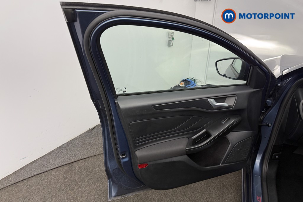 Used Ford Focus 2023 for sale - 77125395: Photo 11