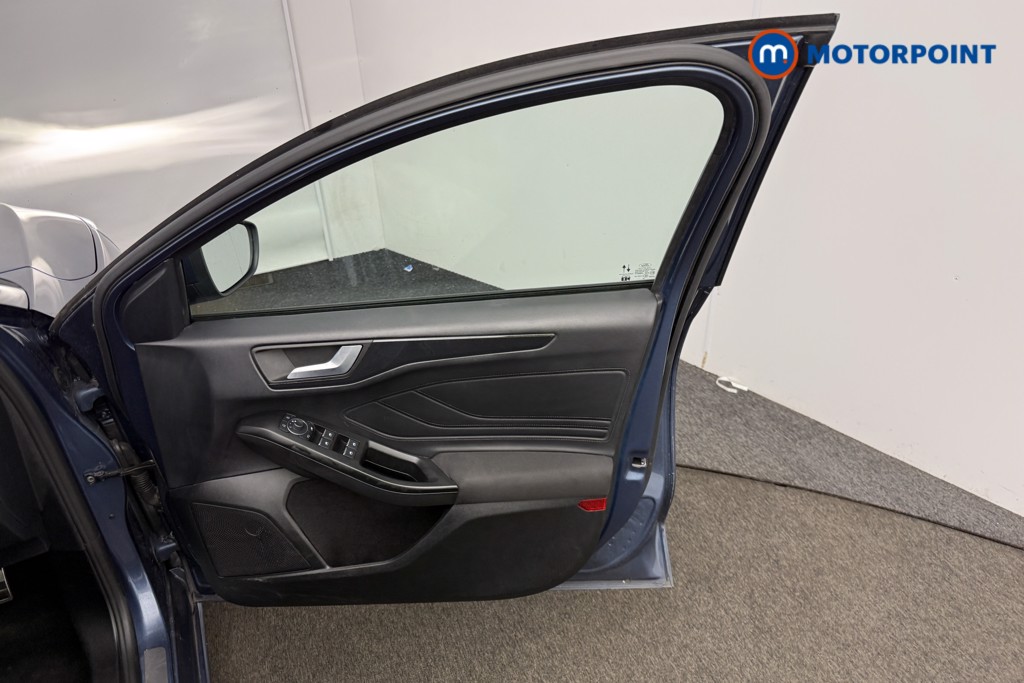 Used Ford Focus 2023 for sale - 77125395: Photo 25