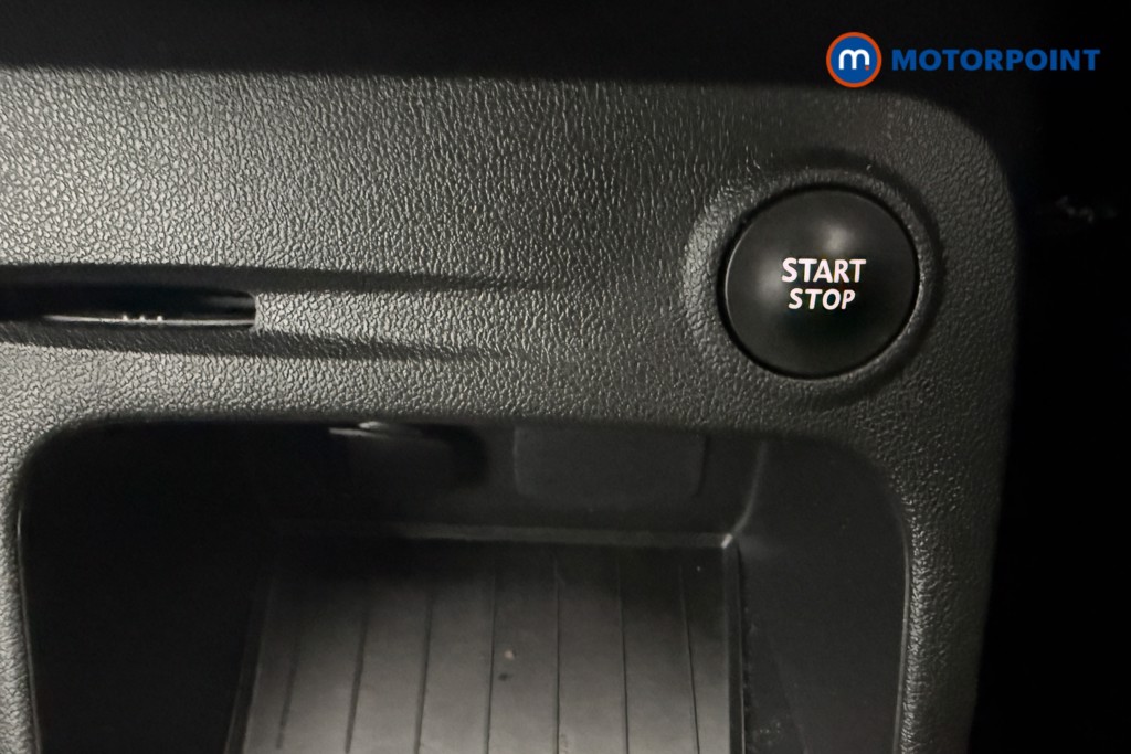 Used Renault Captur 2019 for sale - 77665866: Photo 32