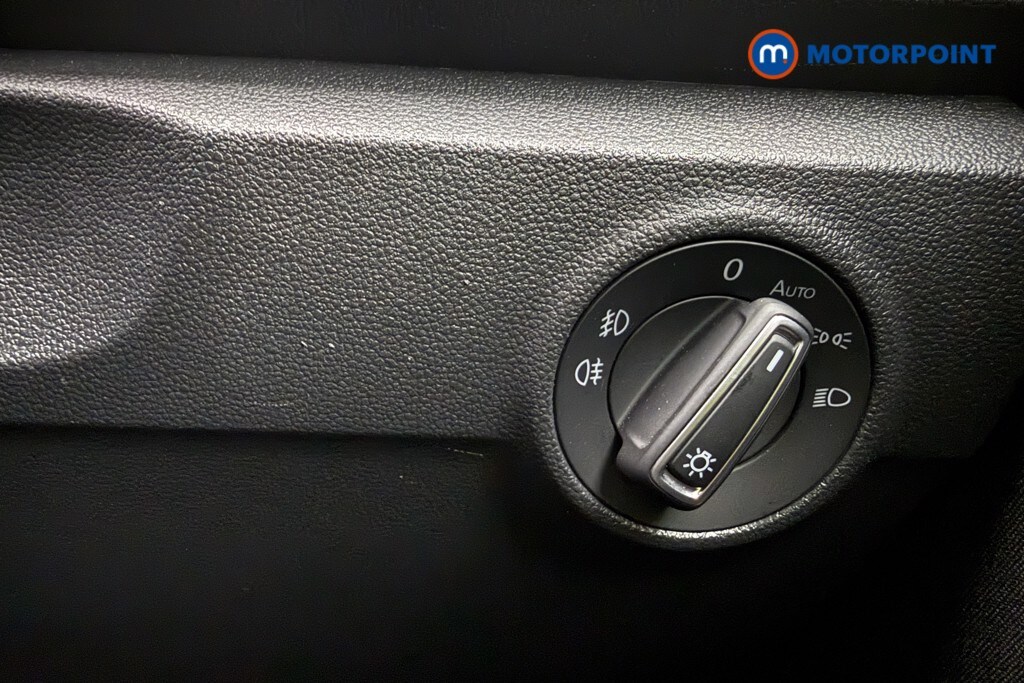 Used Volkswagen T-Roc 2021 for sale - 76056329: Photo 25