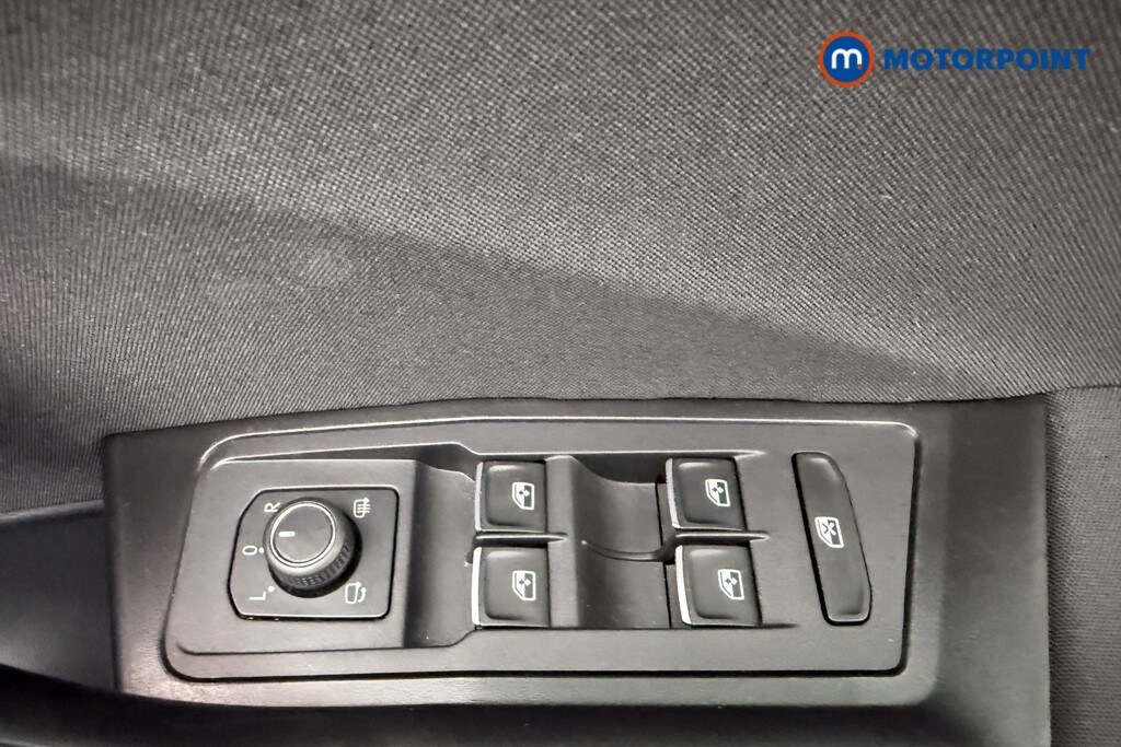 Used Volkswagen T-Roc 2021 for sale - 76056329: Photo 27