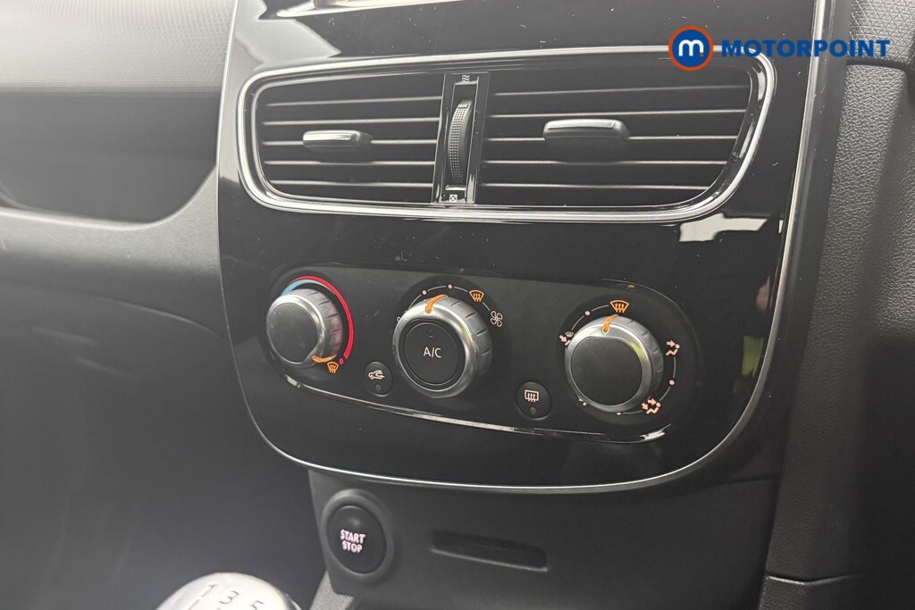 Used Renault Clio 2017 for sale - 77878495: Photo 20