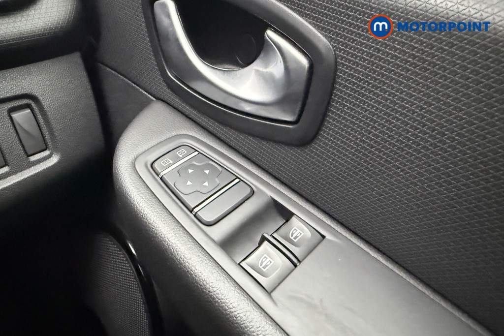 Used Renault Clio 2017 for sale - 77878495: Photo 22