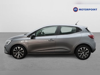 Used Renault Clio 2023 for sale - 79102846: Photo