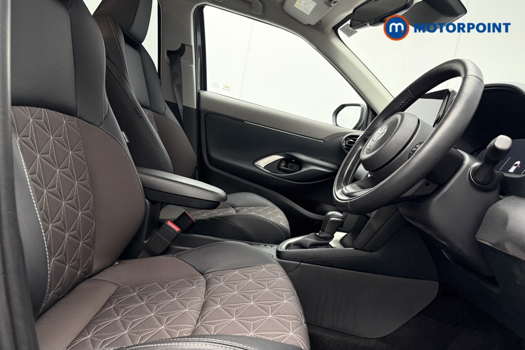 Used Toyota Yaris Cross 2024 for sale - 78067669: Photo 16